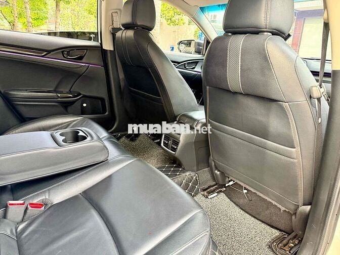 Honda Civic 2018 1.8 E - 87000 km