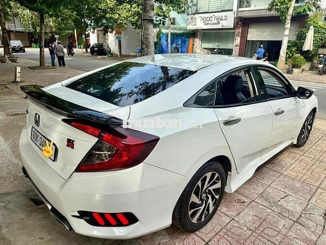 Honda Civic 2018 1.8 E - 87000 km