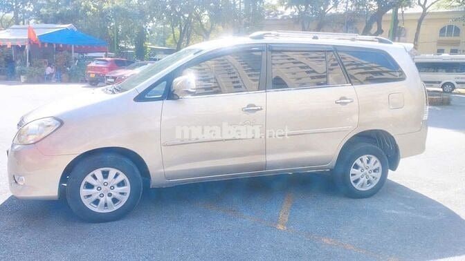 Toyota Innova 2010 G - 160000 km