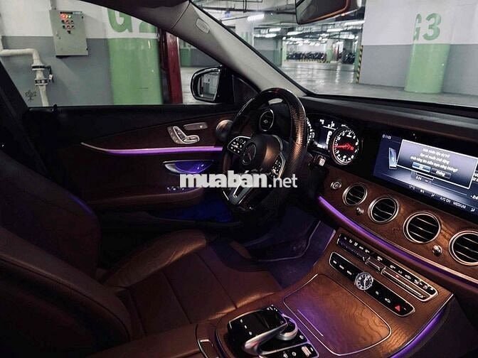 Mercedes-Benz E200 2020 Độ mâm S400 Đen