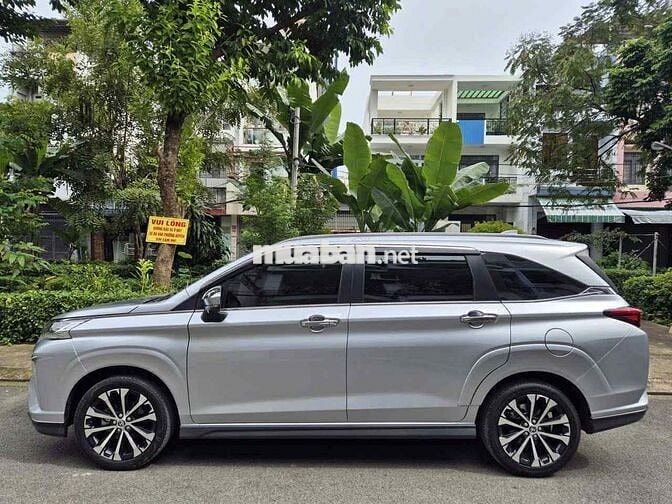 Veloz Cross (1.5L TOP) gia đình sử dụng mới 98%.