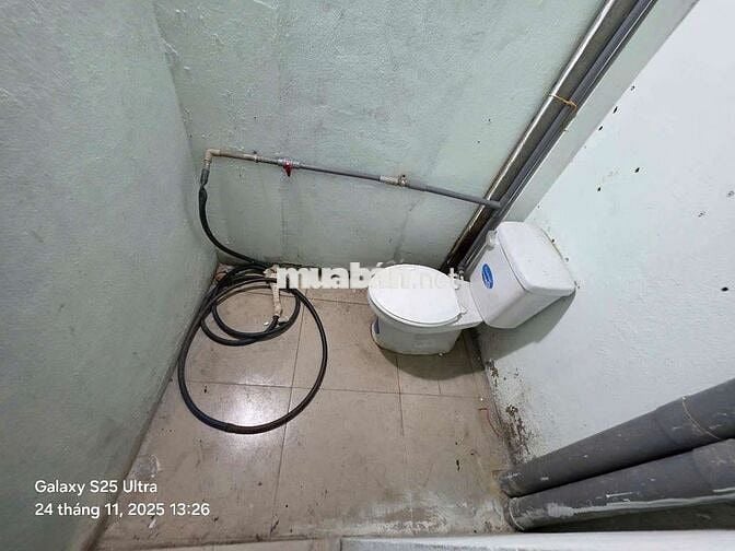 Nhà nguyên căn 4❌20+1 gác suốt có ban công hẻm tải.LVQưới,BTân