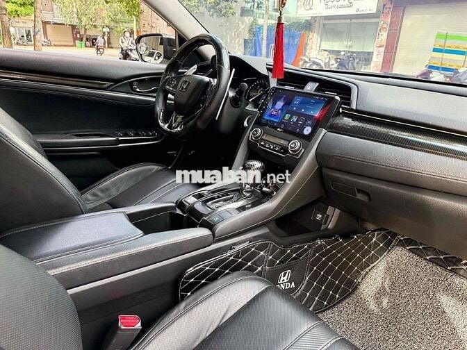 Honda Civic 2018 1.8 E - 87000 km