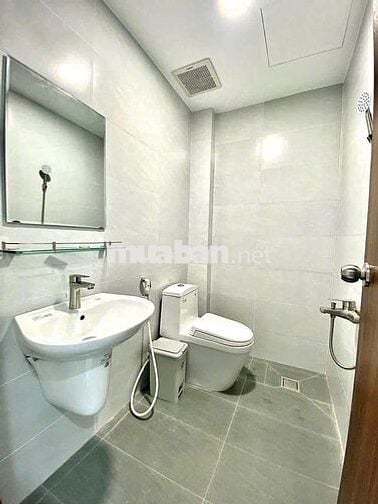 Ở NGAY!! STUDIO CỬA SỔ TRỜI FULL TIỆN NGHI NGAY GO TRƯỜNG CHINH