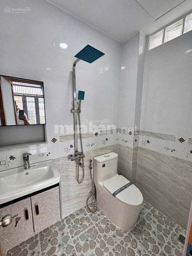 CẦN TIỀN GẤP BÁN NHÀ ĐƯỜNG TRẦN KHẮC CHÂN PHƯỜNG TÂN ĐỊNH QUẬN 1 HXH