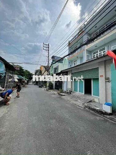 Hot, Bán nhà rẻ nhất BTân, Lê Văn Quới, 150m2, 2 tầng, hẻm 6m, nhỉnh 8