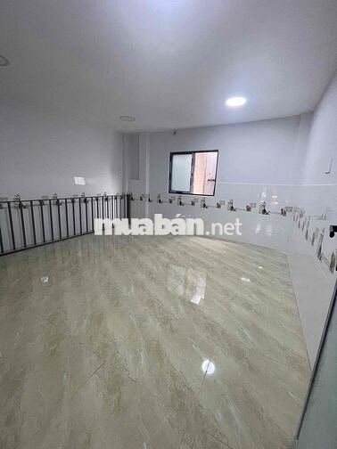 CHO THUÊ NHÀ NGUYÊN CĂN MỚI TINH - 1TRỆT1LỬNG[4,2x13M] - HẺM 4M