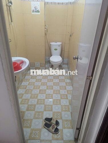 Nhà Nguyên Căn Hẻm Xe Tải Đường Bà Hom - 4PN 4WC - 4x13.5m