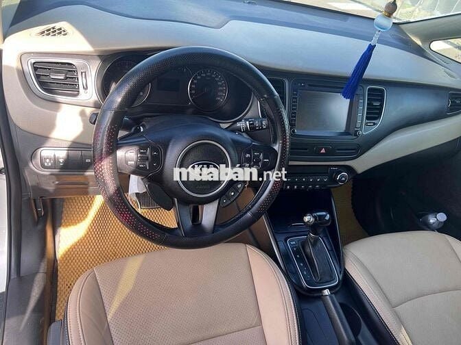 KIA RONDO 7chỗ 2017  Tự động . xe gia đình