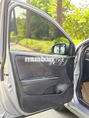 Honda City 2016 Tự động Bạc 200.000 km