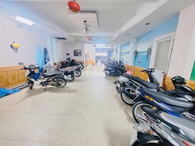 Dãy trọ Mặt tiền 6tầng 54phòng, thu nhập 100triệu/1tháng