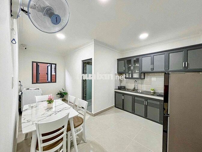 Tin Thật - Căn 1PN 45m2 máy giặt riêng ở CMT8 Q10 kế Hà Đô Centrosa