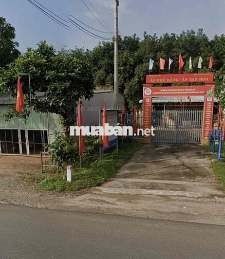 Nhượng 1 lô vuông vứt ngang 5m mt đường huyện Sát bên Ấp Văn Hoá