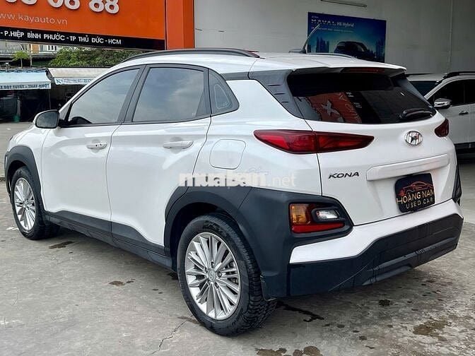 Hyundai Kona 2020 AT bản tiêu chuẩn Trắng