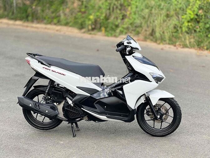 Airbalde 125 Trắng Đen Full New Leng Keng Có Góp🎉🎉