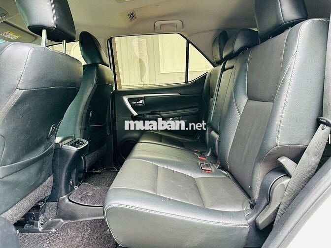 Toyota Fortuner Dầu 2.4 4x2 AT 2022 - 68000 km