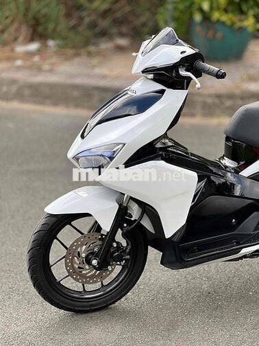 Airbalde 125 Trắng Đen Full New Leng Keng Có Góp🎉🎉