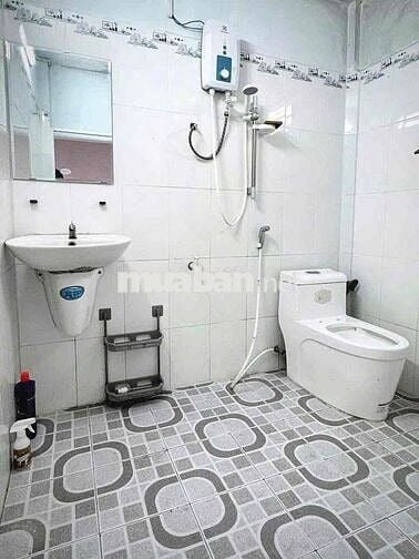 CHO THUÊ NHÀ CẤP 4 – HẺM GIÁO XỨ THUẬN HÒA, PHƯỜNG TÂN PHONG