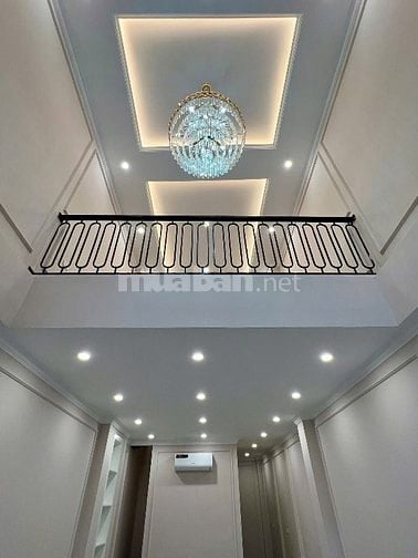 Chính chủ cho thuê nhà mới xây 7 Tầng,Thang Máy Tại: Khương Đình,TX