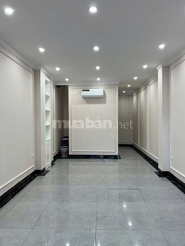 Chính chủ cho thuê nhà mới xây 7 Tầng,Thang Máy Tại: Khương Đình,TX