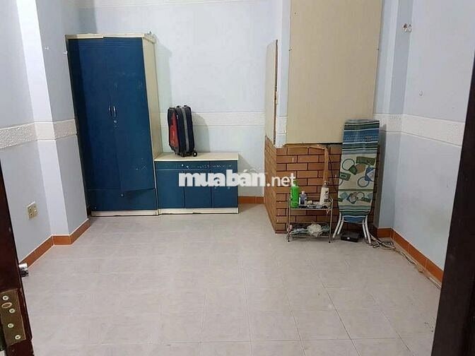 4PN 4WC. Nhà hẻm Nguyễn Chí Thanh - BV Chợ Rẫy, Q11, 3 Lầu ST, 4x14m