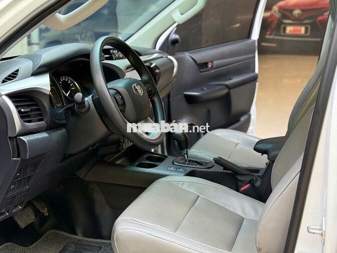 Hilux 2024 2.4 4x2 AT -Xuất Hóa Đơn Full