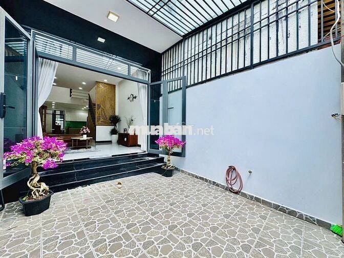 NHÀ PHỐ ĐƯỜNG QUANG TRUNG, P14, GV, CM 65M2 3PN 5.9 TỶ (SÂN ĐỂ XE MÁY)