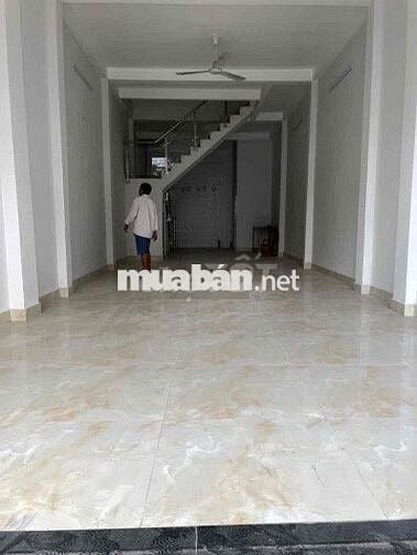 Mặt tiền Lạc Long Quân, Q11. Trệt 3 Lầu, 6PN 4WC, 4.5x18m, 32 triệu