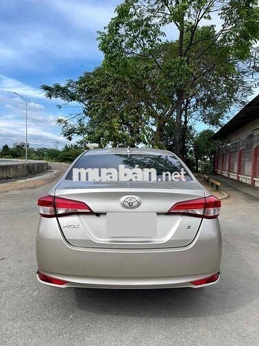 Toyota Vios 2020 1.5L Vàng cát