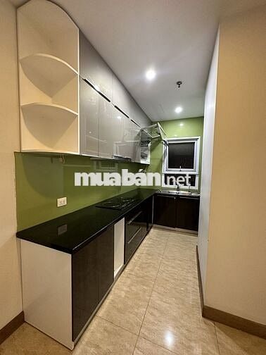 Siêu Hot - Golden Palace - Mễ Trì 117m2 3PN đồ cơ bản đẹp chỉ 16tr/th