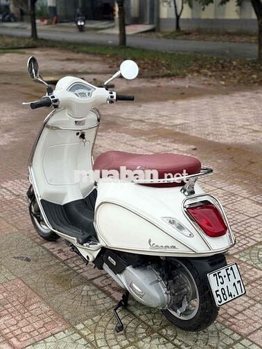 Xe Vespa 2017 iget siêu đẹp