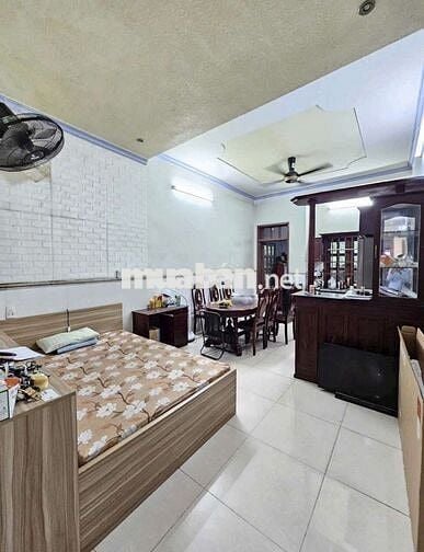 NHÀ 4 TẦNG CÓ SÂN THƯƠNG 149M2 MẶT TIỀN ĐƯỜNG PHAN ĐĂNG LƯU TIỆN KD