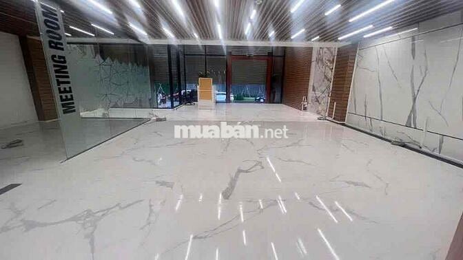 TOÀ VĂN PHÒNG CỰC HIẾM NẰM NGAY GÓC 2MT NGUYỄN THÁI BÌNH Q1 NGANG 10M