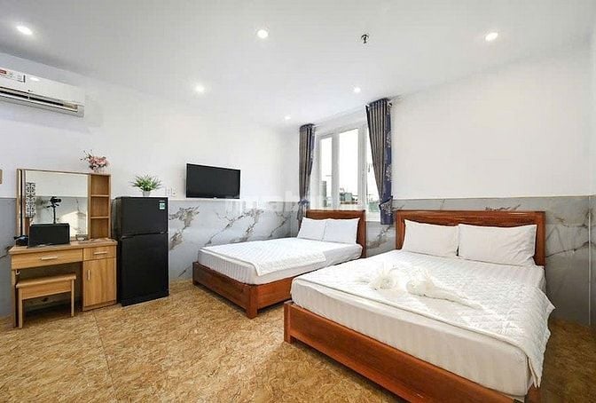 Bán nhà mặt tiền Trần Quốc Hoàn, Q.Tân Bình, có hợp đồng thuê 100tr/th