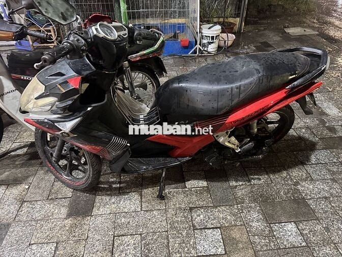 Yamaha Novo 5 Đỏ Đen