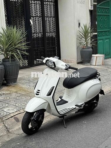 Vespa 125 ABS iGet