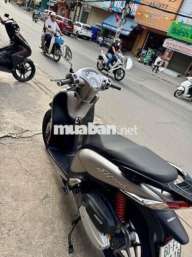 🔵🔵 SH Mode bạc đen đký cuối 2018 rất đẹp có góp