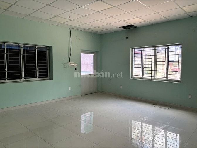 * Cho thuê kho xưởng*700m2 đường Liên Phường, Phường Phú Hữu, Quận 9