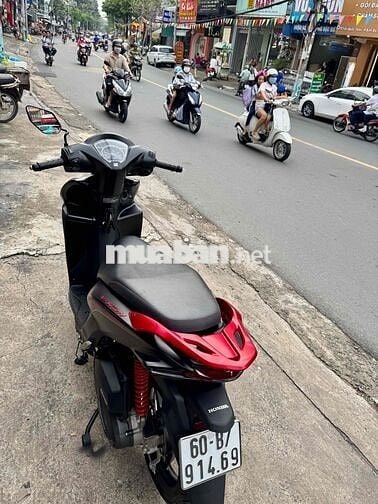 Honda Vision 2024 Sporty Đen nhám