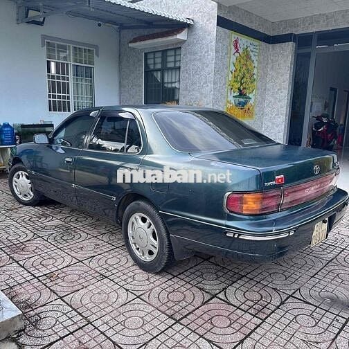 Toyota Camry 3.0XLE   khoá bấm , máy êm ru