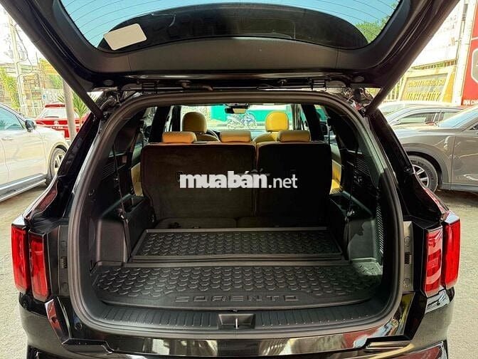 Kia Sorento 2024 Signature 2.5 AT AWD - 16000 km