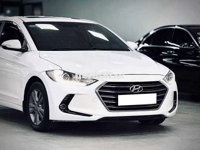 Hyundai Elantra 2018 1.6 AT GLS - 70,000 km cọp.