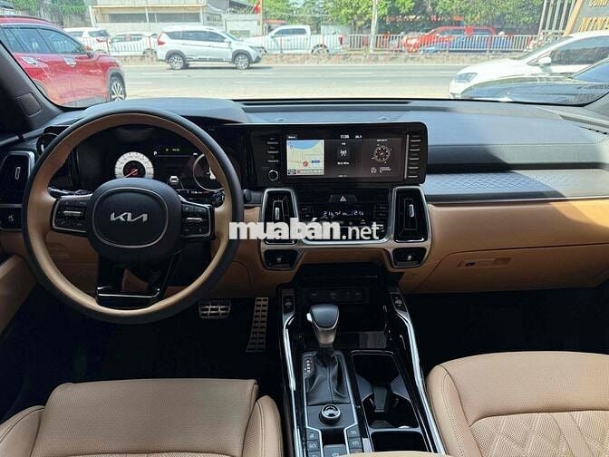 Kia Sorento 2024 Signature 2.5 AT AWD - 16000 km