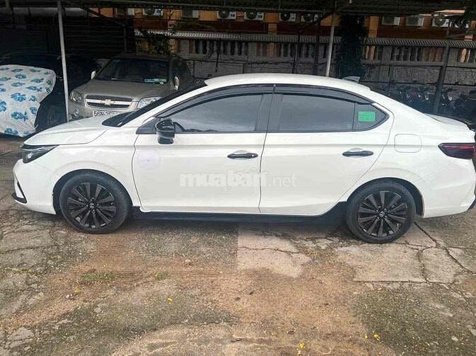 Honda City 2023 RS - 70000 km