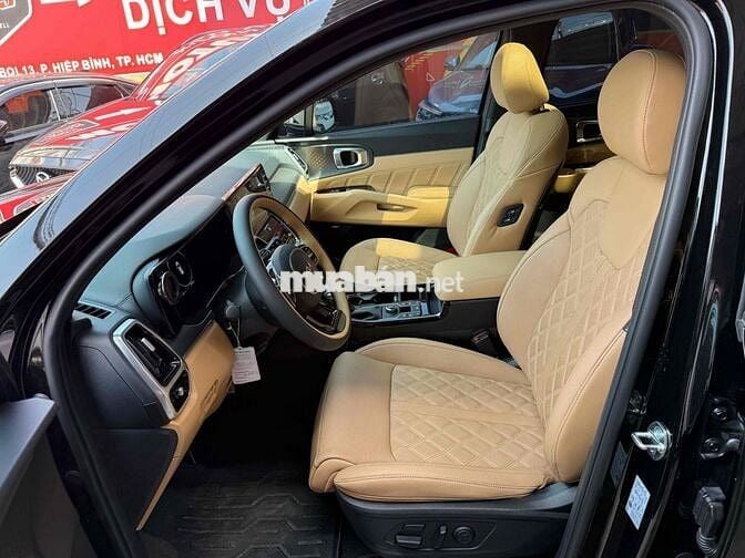 Kia Sorento 2024 Signature 2.5 AT AWD - 16000 km