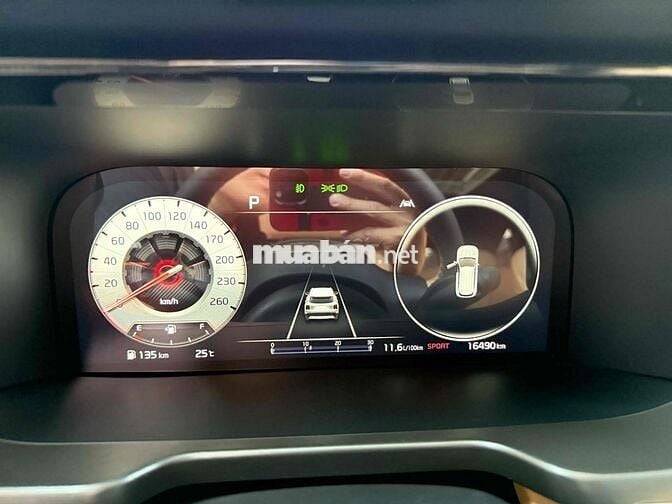 Kia Sorento 2024 Signature 2.5 AT AWD - 16000 km