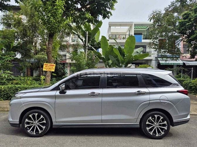 Toyota Veloz Cross 1.5 CVT TOP 2023,gia đình sử dụng mới 98%.