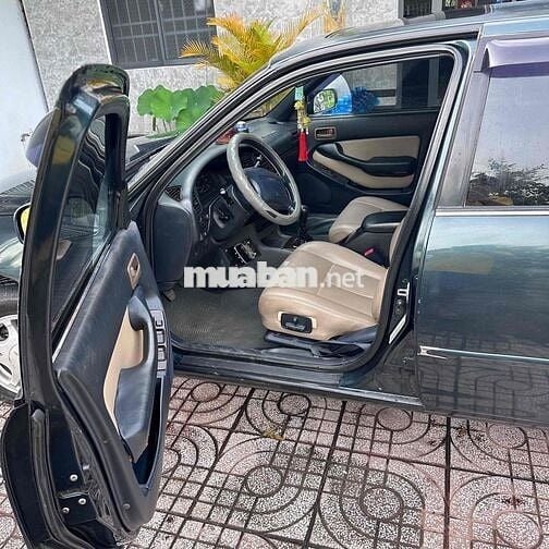 Toyota Camry 3.0XLE   khoá bấm , máy êm ru