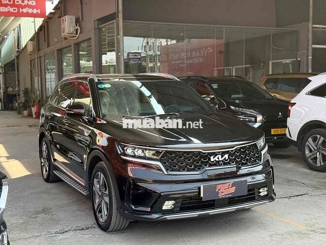 Kia Sorento 2024 Signature 2.5 AT AWD - 16000 km