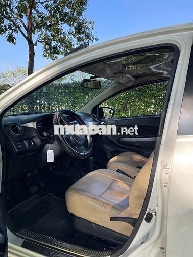 Toyota Wigo 1.2AT màu Trắng 37.000km